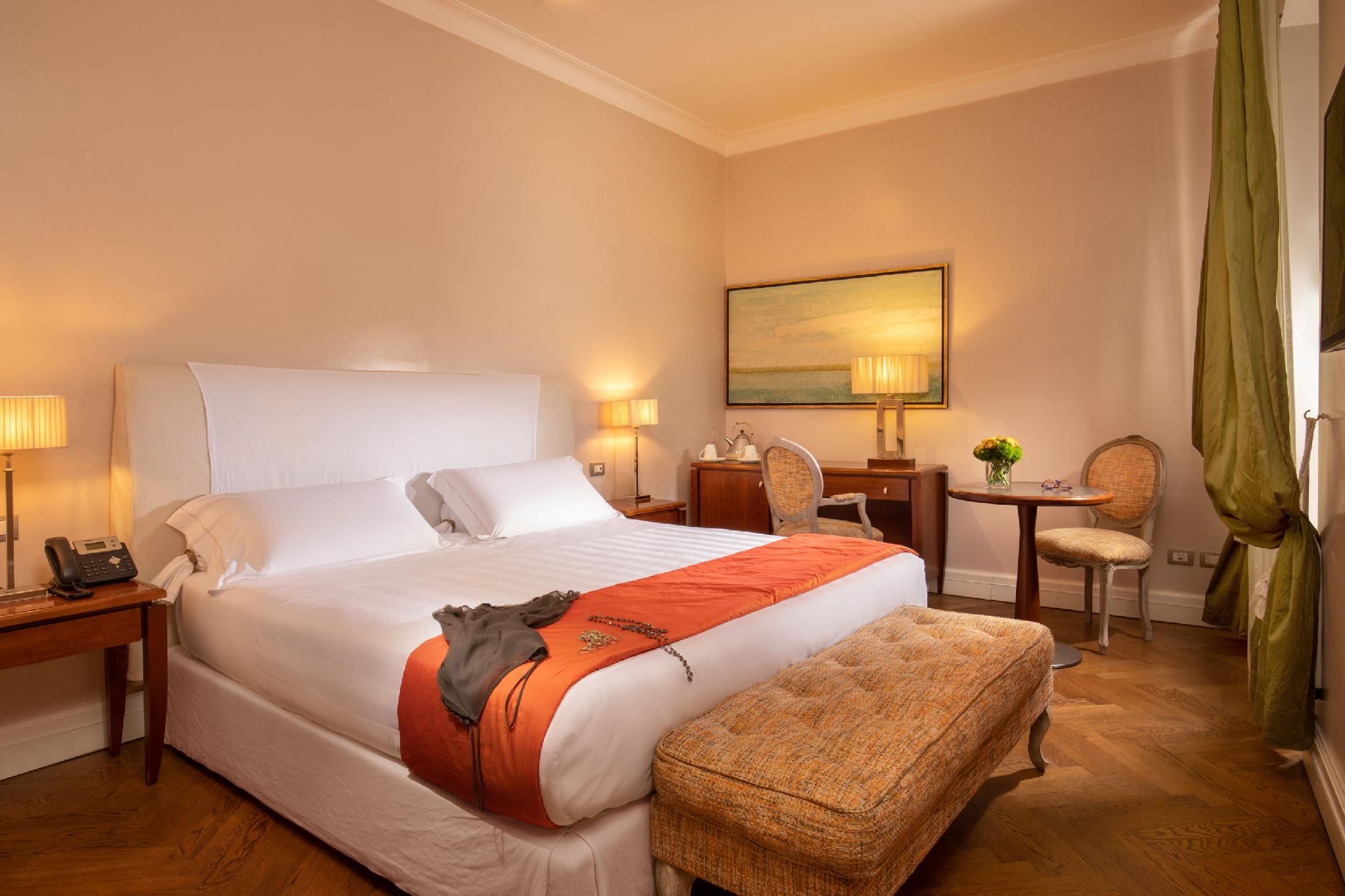 Annex Double or Twin Room - Separate Building Via del Corso 75