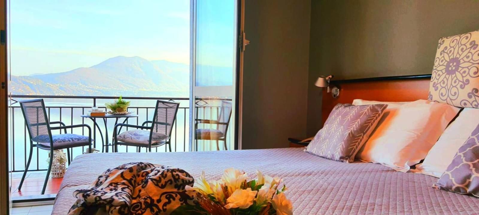 Double or Twin Room with Balcony and Lake View