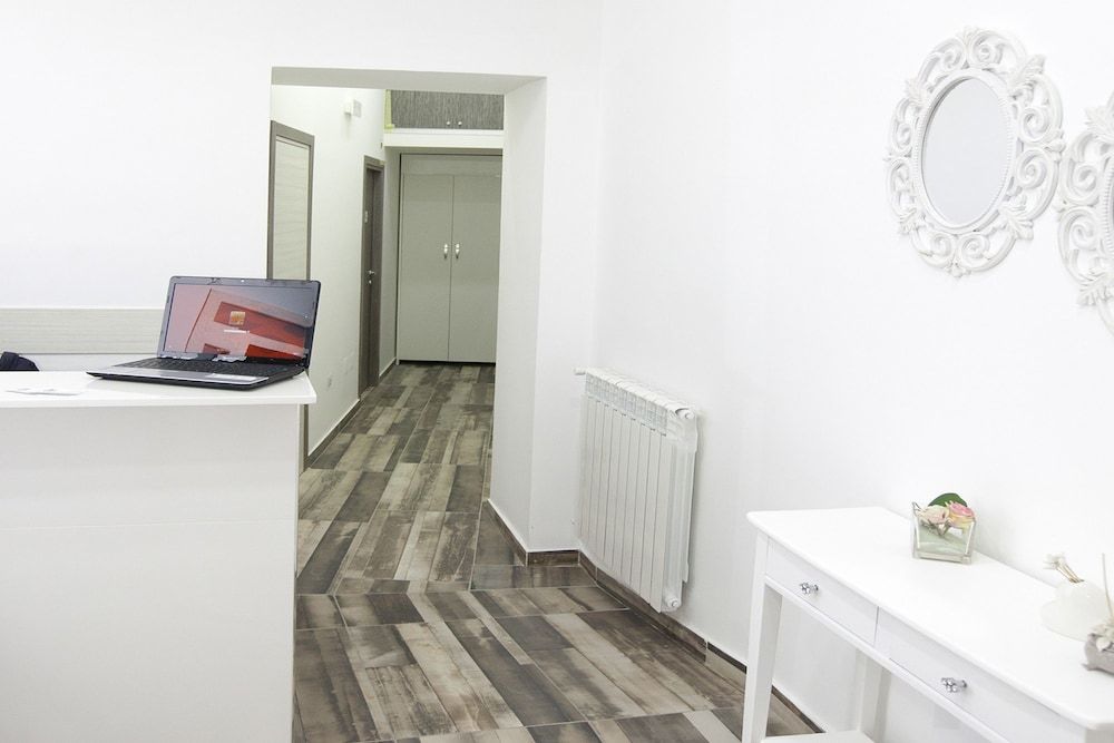 undefined Napoli Garibaldi Square