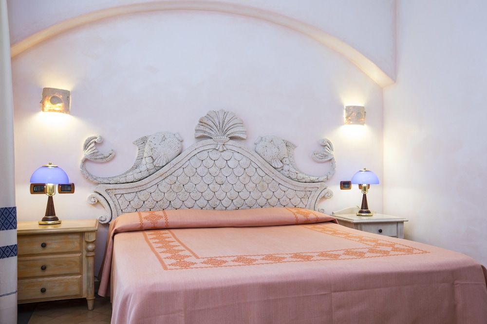 Hotel Poseidonia Executive Double Room 4