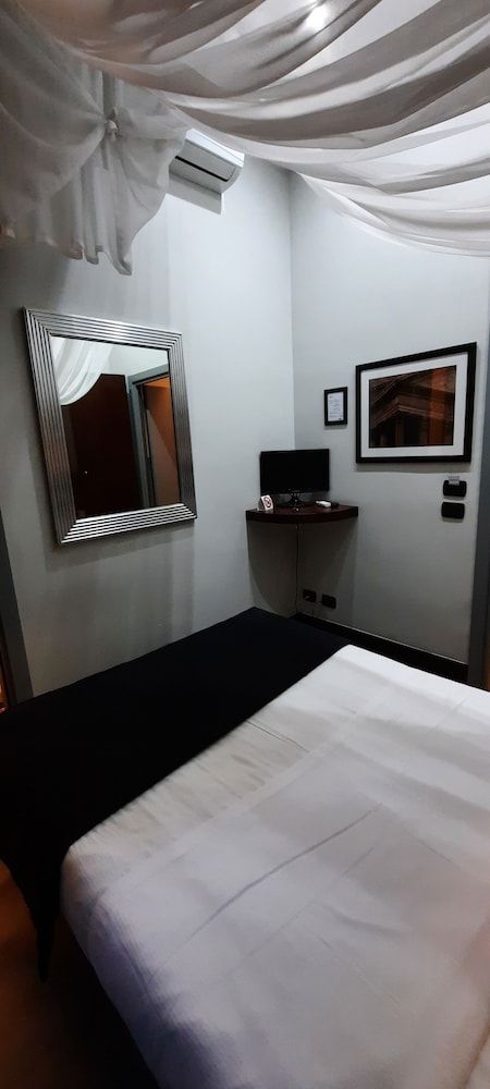 Hotel Giuggioli Economy Double Room 12