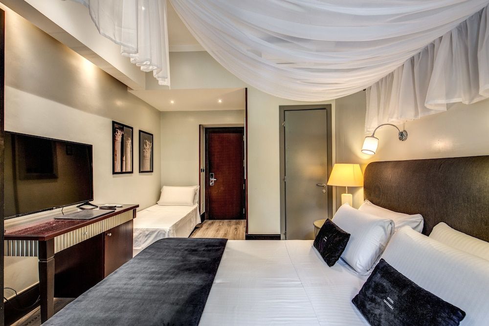 undefined Hotel Giuggioli