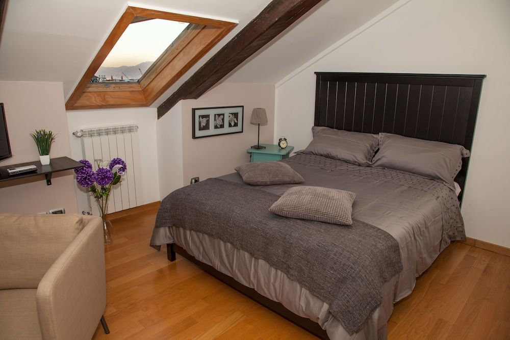 undefined CAESAR b&b NAPOLI