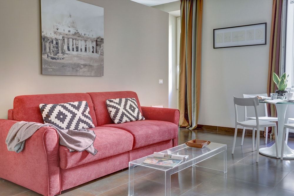 Colosseo Gardens - My Extra Home Apartment, 2 Bedrooms, 2 Bathrooms 14