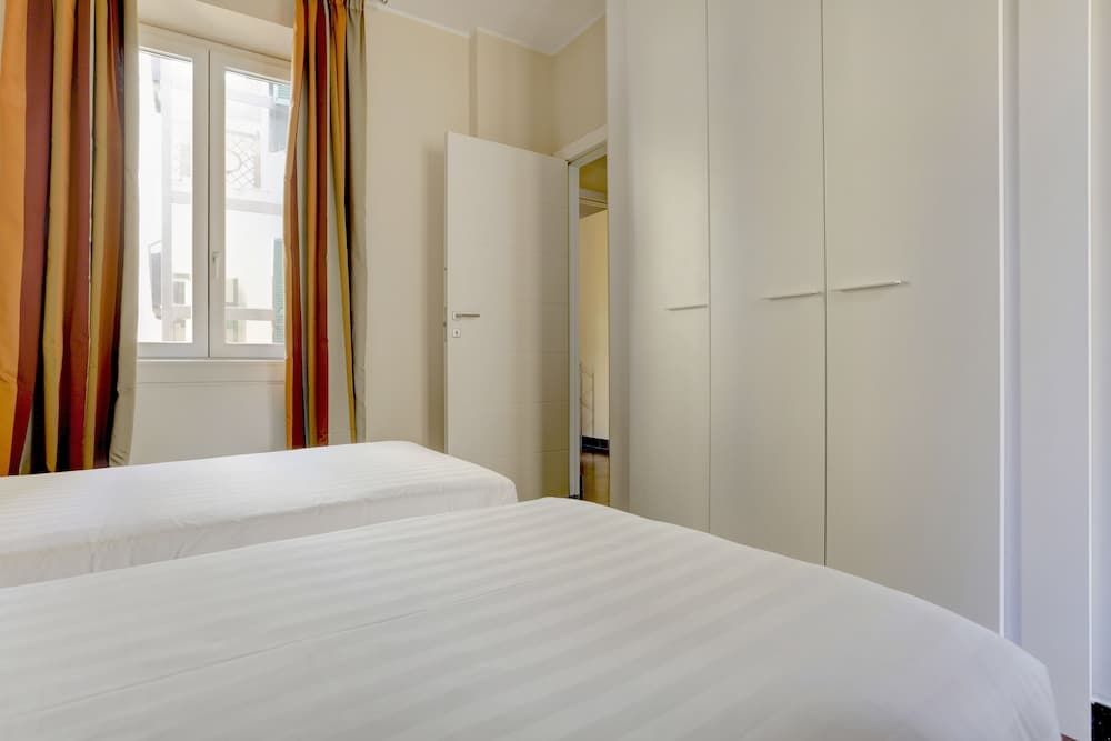 Colosseo Gardens - My Extra Home Apartment, 2 Bedrooms, 2 Bathrooms