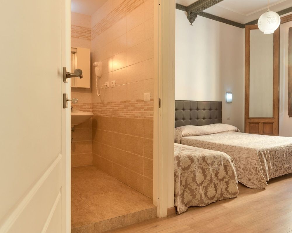 undefined Residenza Martin 6