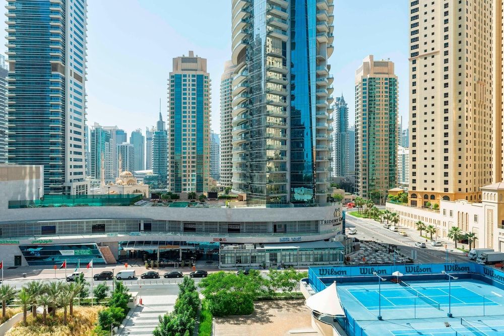 undefined Le Royal Meridien Beach Resort And Spa 10