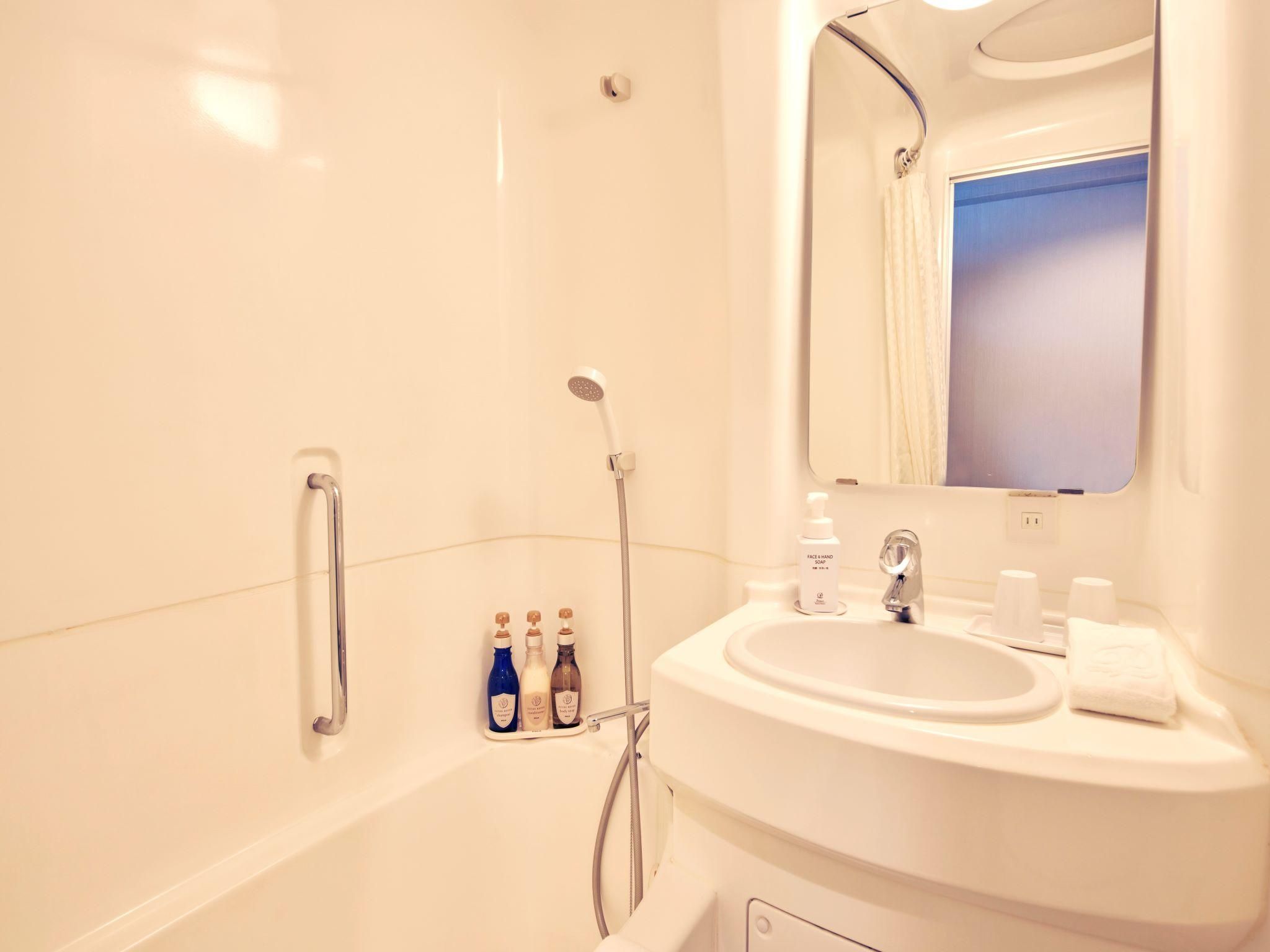 Standard Twin Room - Non-Smoking