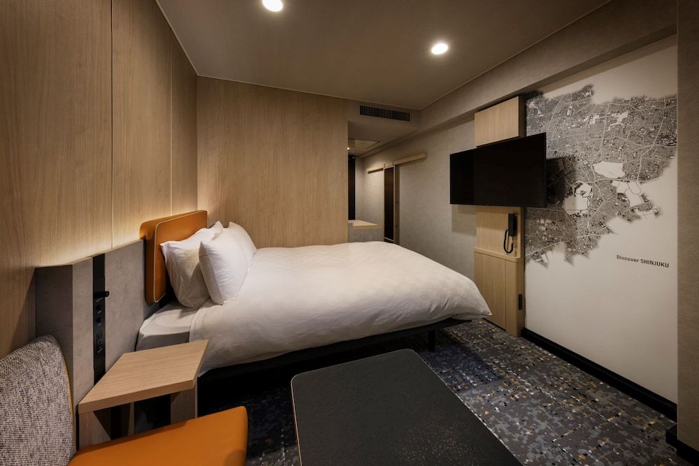 Shinjuku Prince Hotel Standard Double Room, Non-Smoking 3