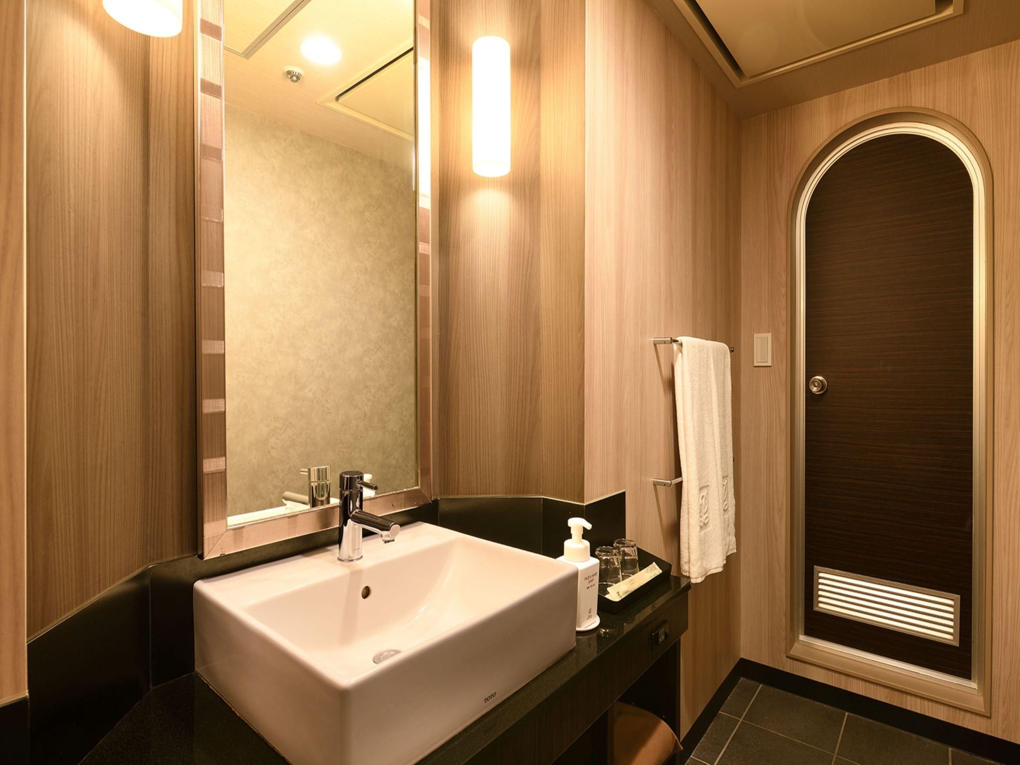 Superior Twin Room - Non-Smoking