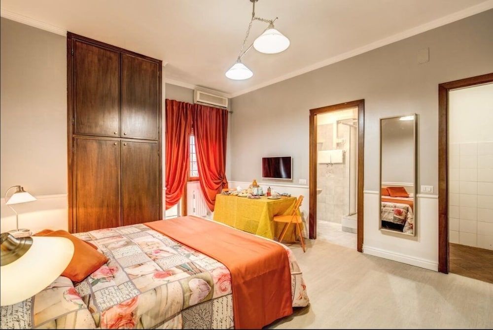 Triple Room, Balcony