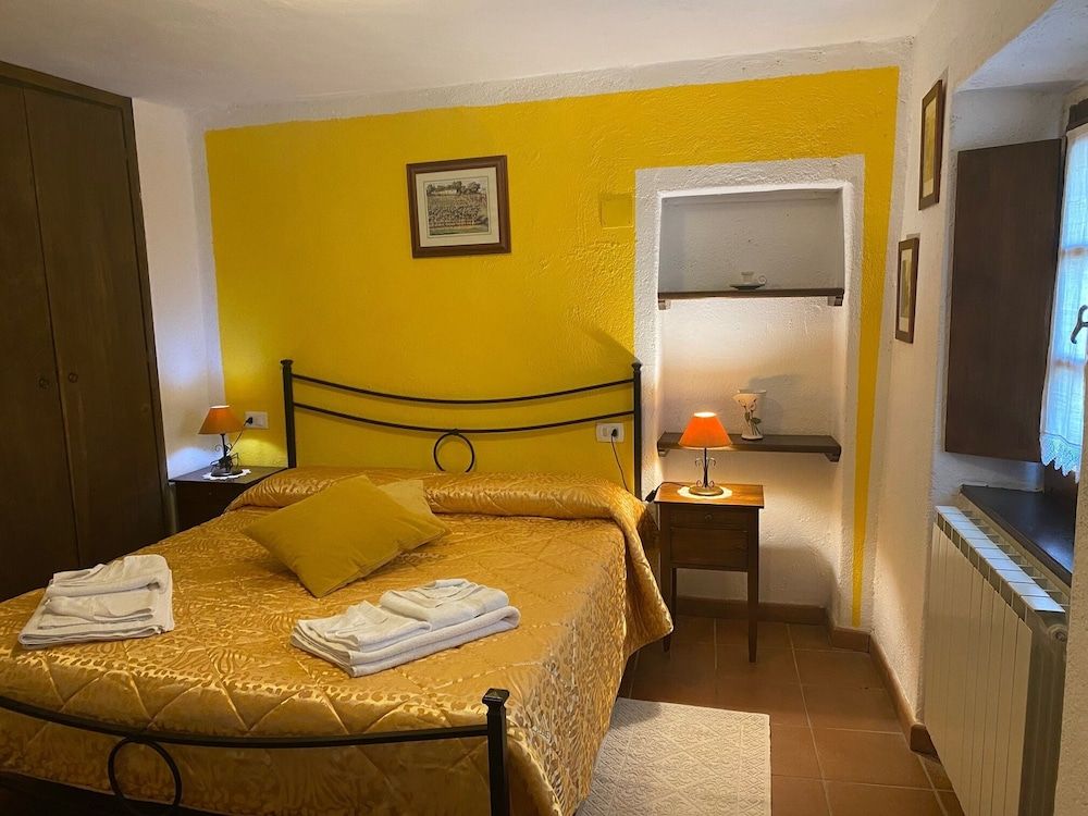 Apartment, 1 Bedroom, Annex Building