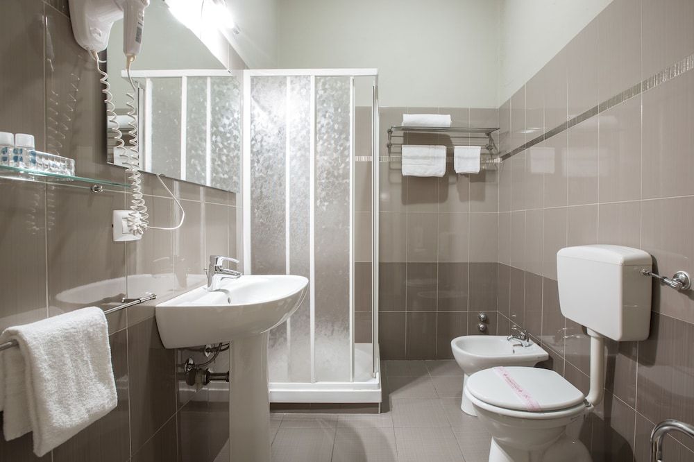 Camere Centro Storico Standard Double Room, 1 Double Bed, Ensuite, Courtyard Area 4