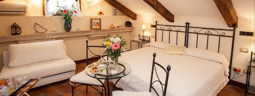 Ca' Riccio Superior Double or Twin Room 4