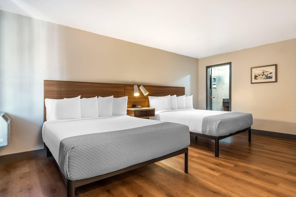 La Luna Inn, an Ascend Collection Hotel