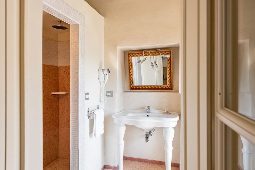 Palazzo Novello Classic Double Room 13