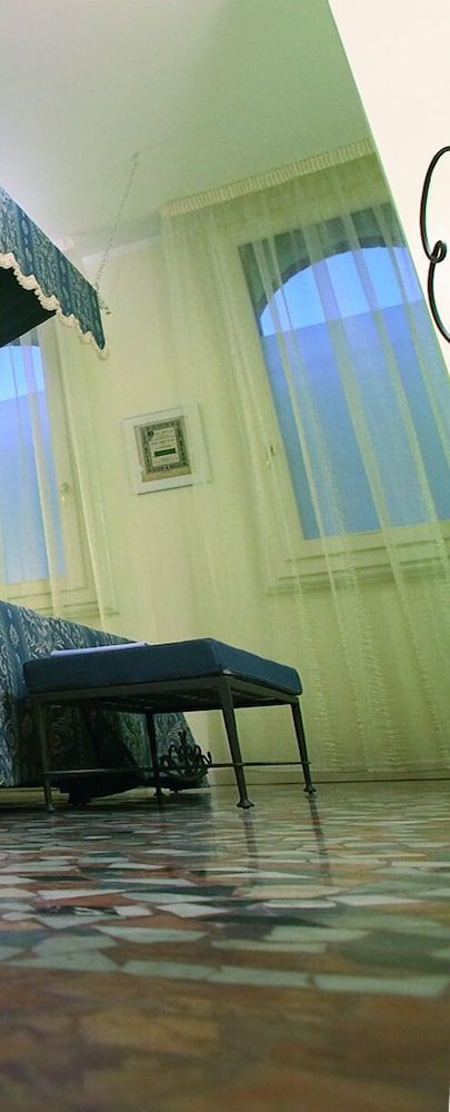 Cityhotel Cristina Superior Double or Twin Room 10