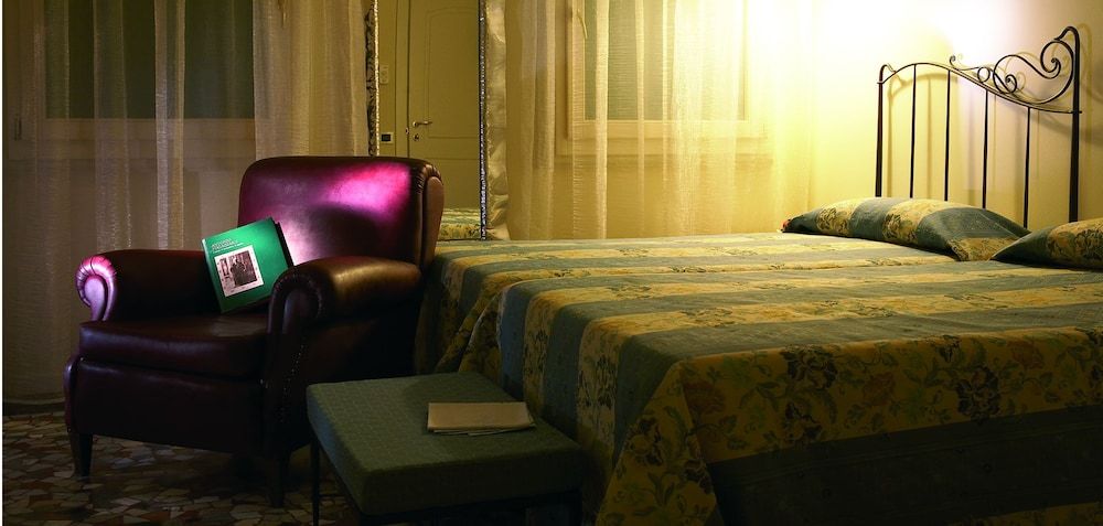 Cityhotel Cristina Superior Double or Twin Room 2