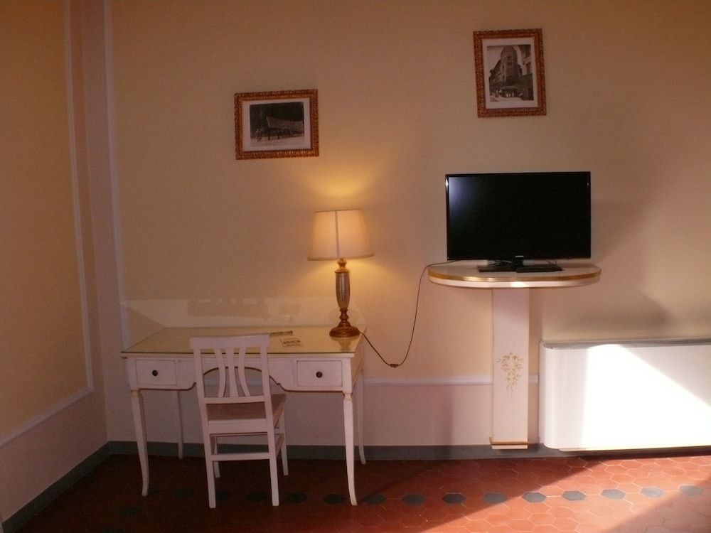 Residence Michelangiolo Superior Apartment, 1 Bedroom, Kitchenette 4