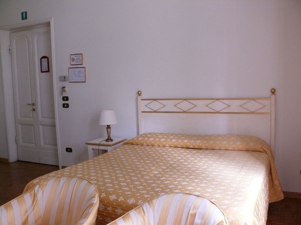 undefined Residence Michelangiolo