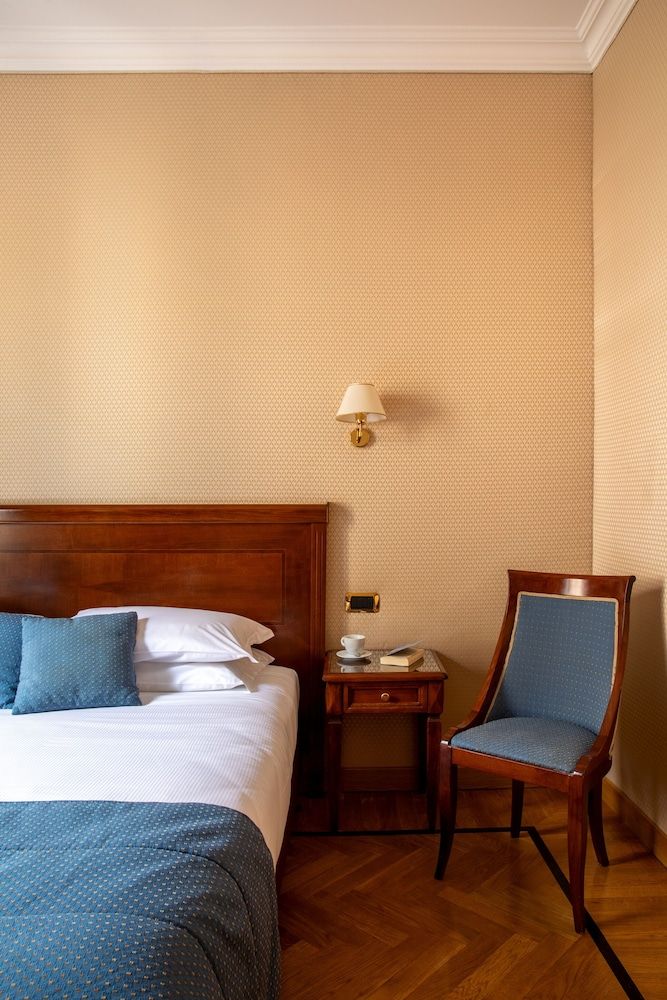 Hotel Montecarlo Superior Double or Twin Room (doccia idromassaggio)