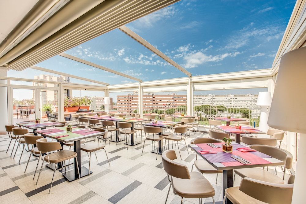 undefined Warmthotel 7
