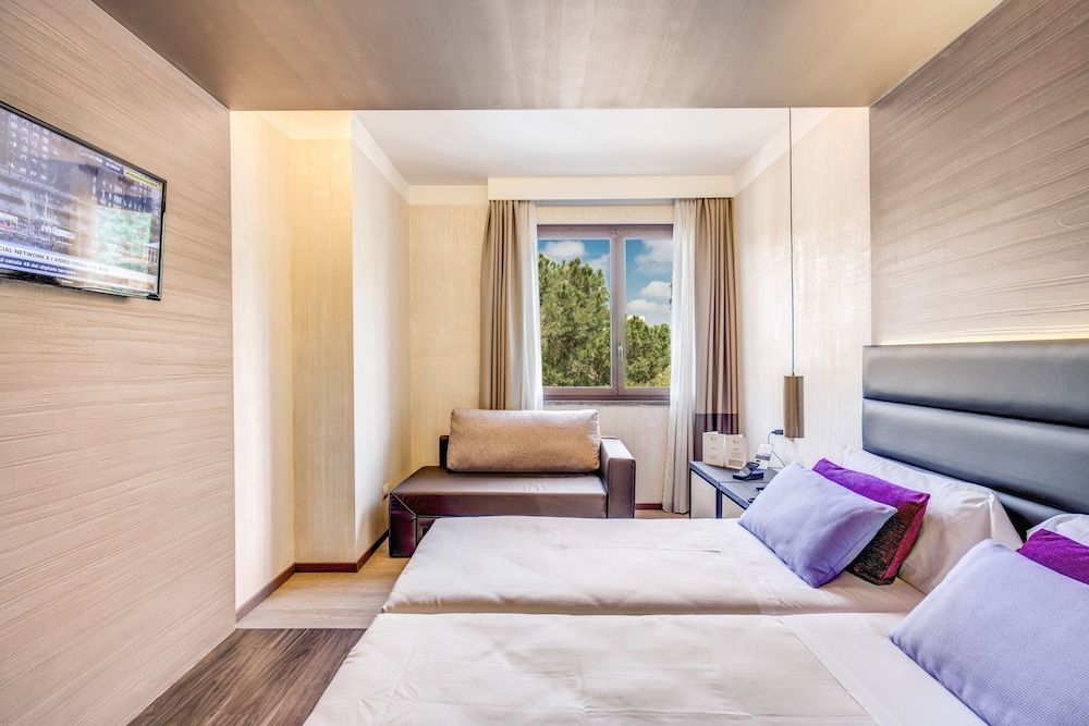 undefined Warmthotel 4