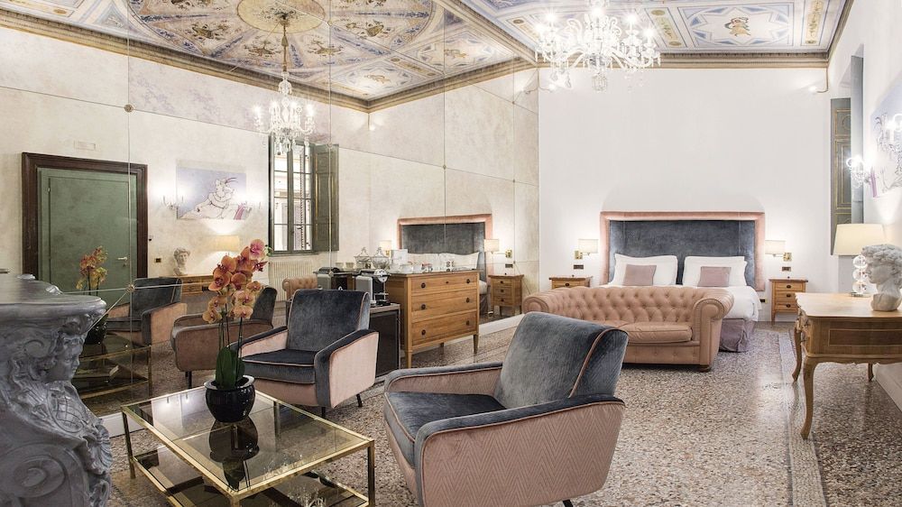 undefined Nobildonne Relais 2