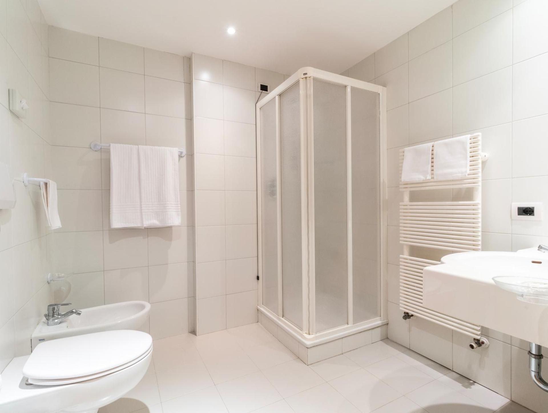Two-Bedroom Apartment - Split Level
