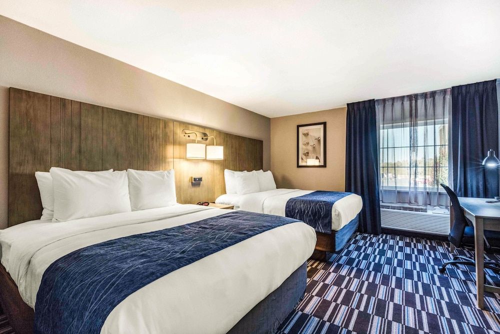 Suite, Multiple Beds, Non Smoking