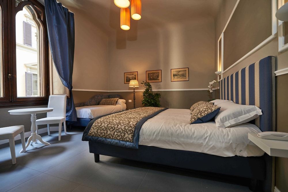 undefined My Guest In Florence 5