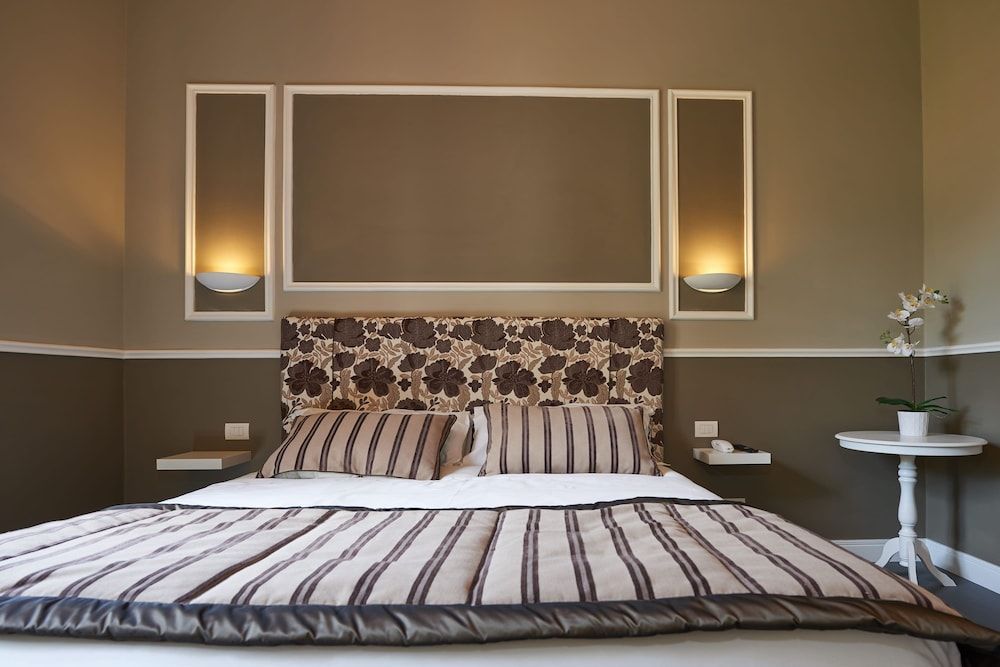 My Guest In Florence Premium Double Room 7