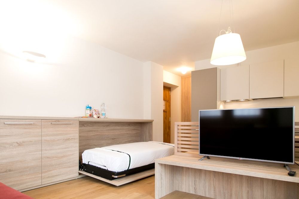 Studio, Kitchen