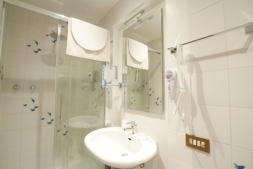 Guesthouse Borromeo Roma Standard Double Room 10