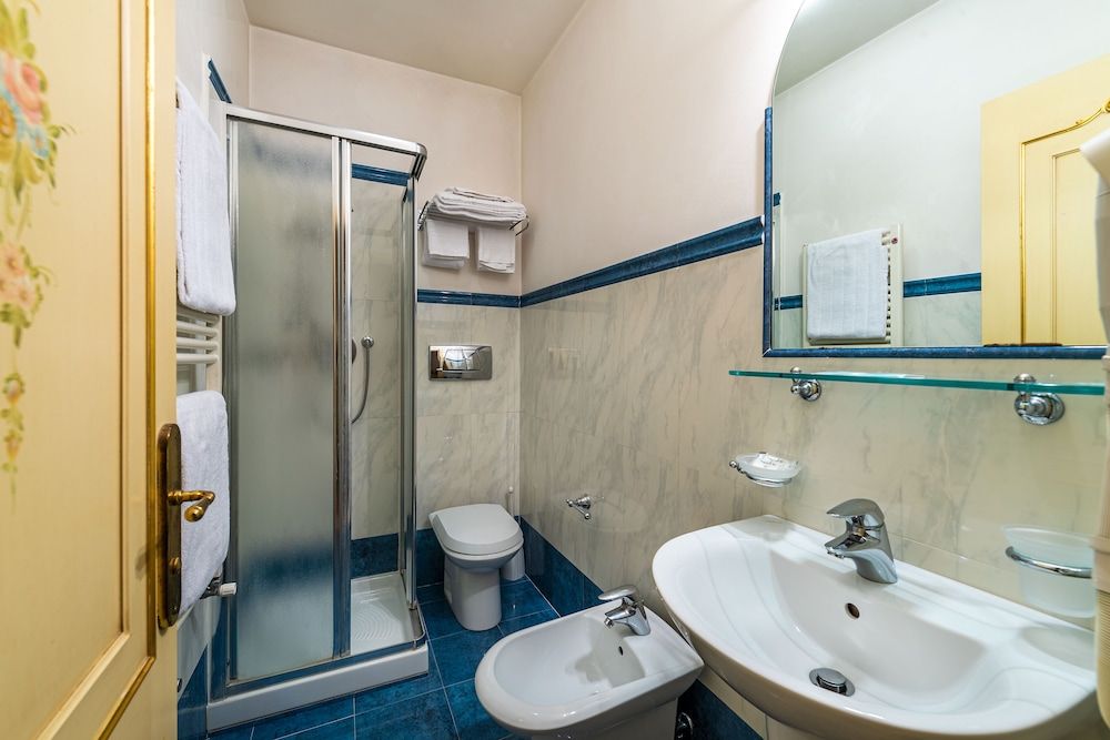 undefined Hotel Al Vagon 7