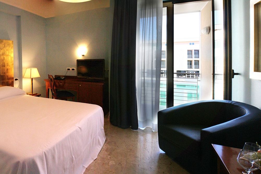 Hotel Terme Marine Leopoldo II Comfort Double or Twin Room, Balcony 3
