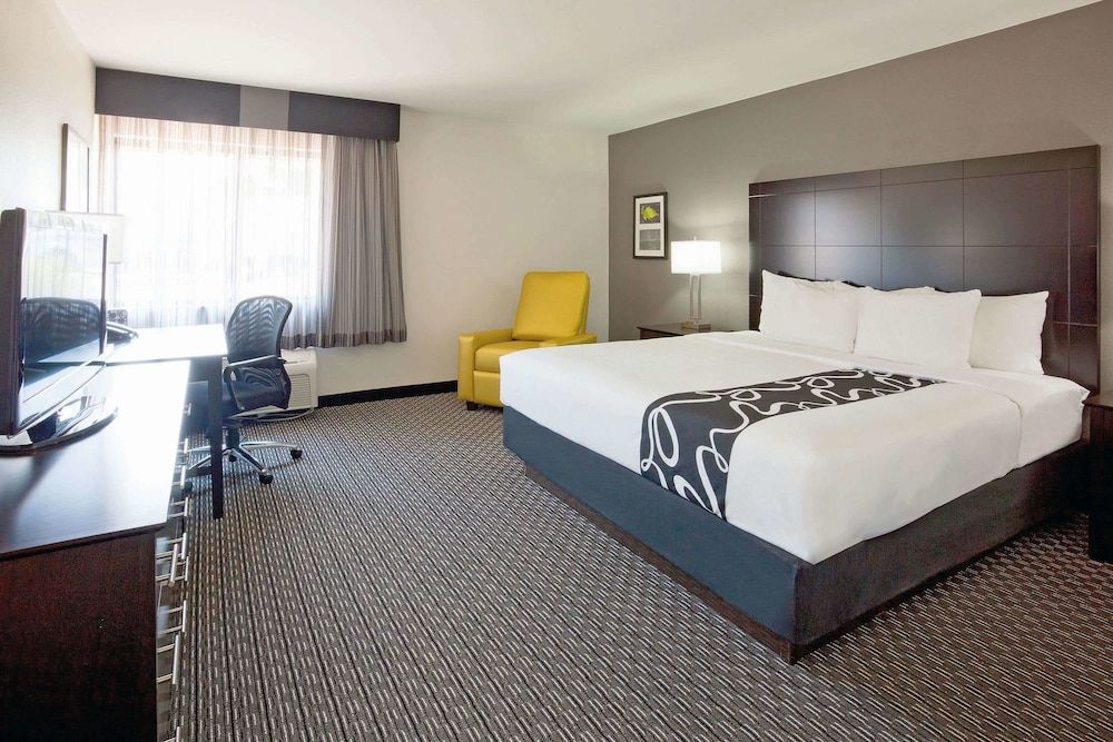 Room, 1 King Bed, Non Smoking