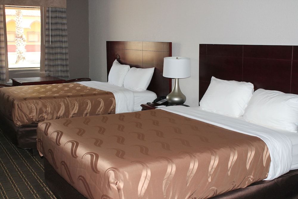 Standard Room, 2 Queen Beds, Smoking