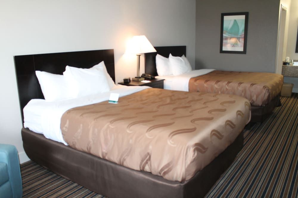 Standard Room, 2 Queen Beds, Smoking