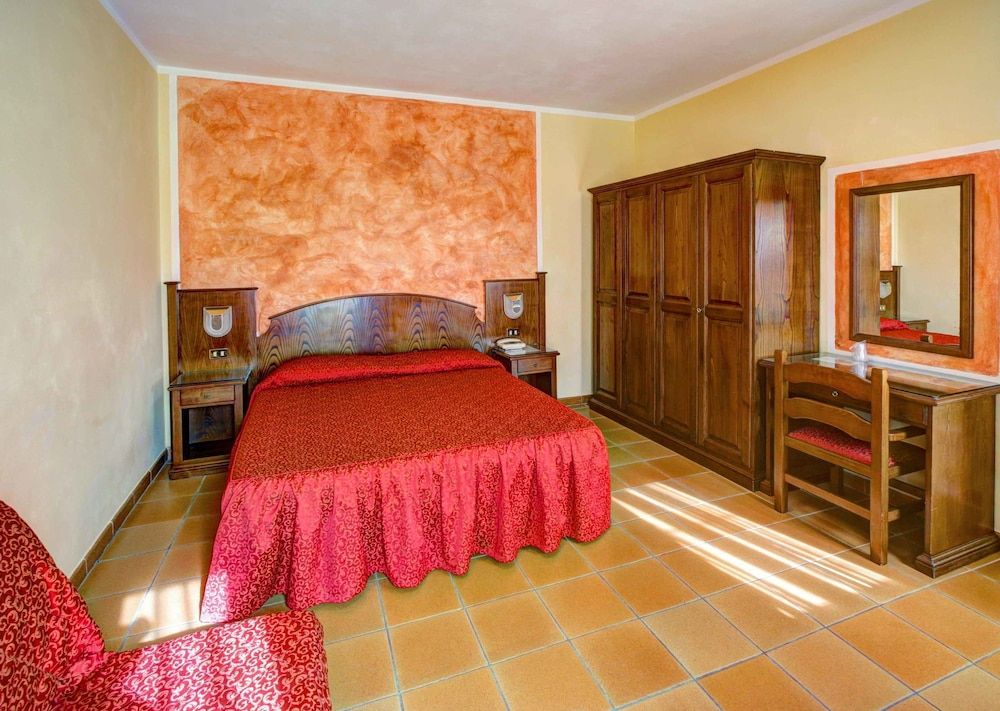 Albergo Villa Rioddi Classic Double Room 9