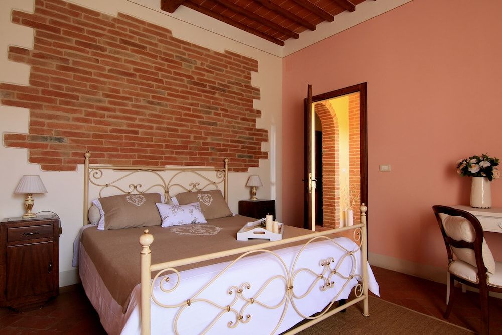 Apartment, 3 Bedrooms, 2 Bathrooms