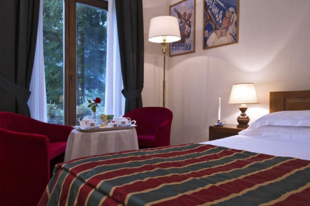 undefined Boutique Hotel Villa Blu Cortina 2