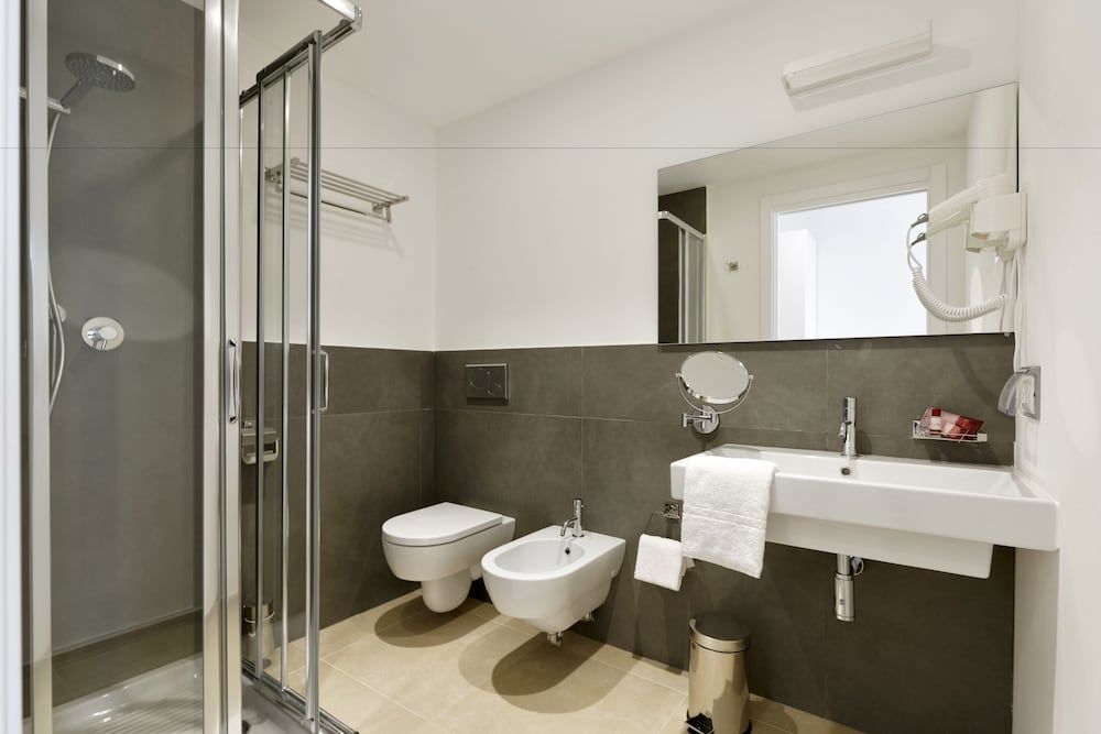 Southeast hotel Standard Double or Twin Room, Pool View 6