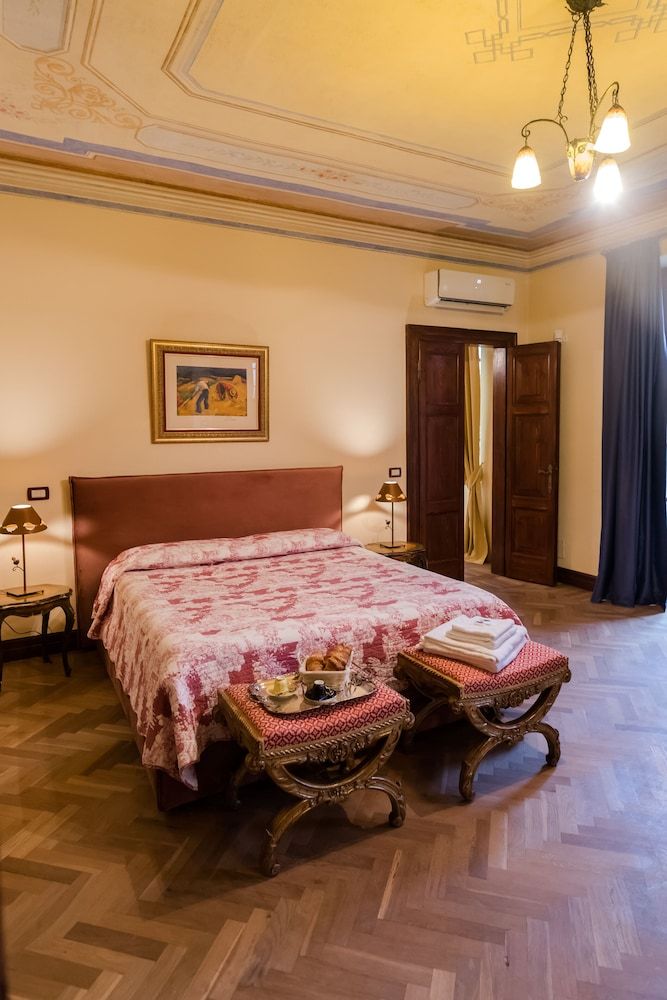 Villa Nichesola Suite, Pool View 2