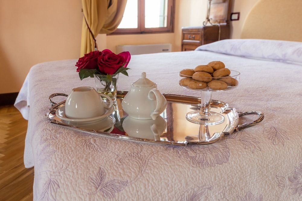 Villa Nichesola Comfort Room, Pool View