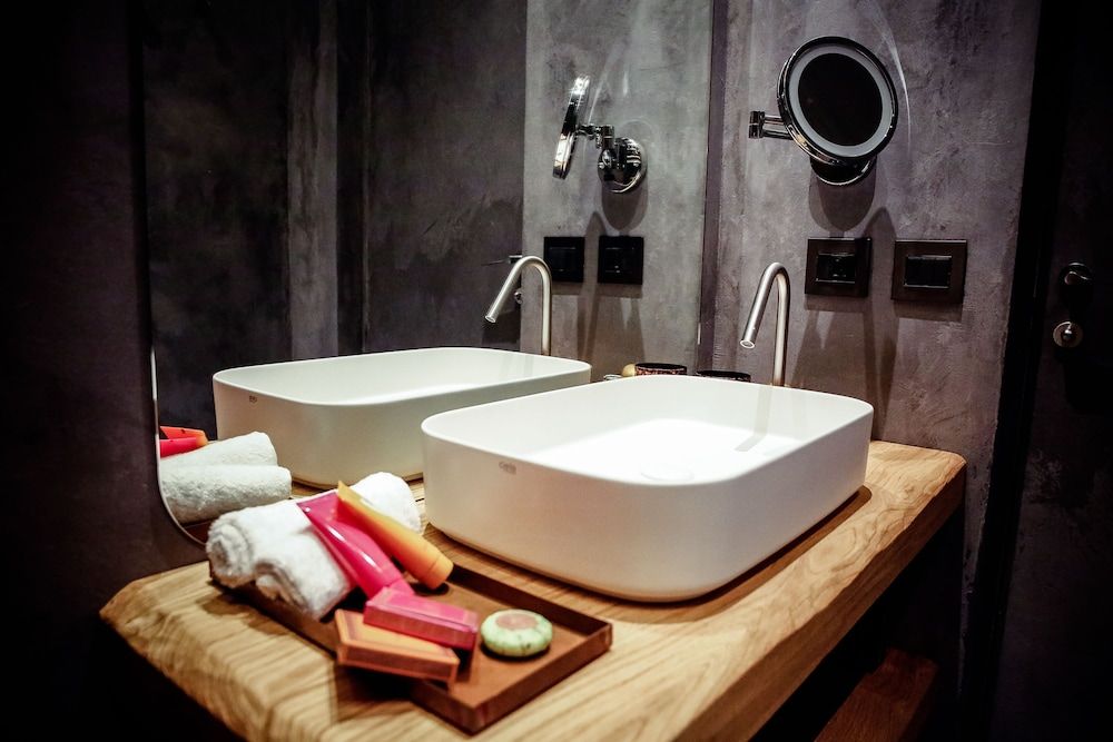 undefined Benci House 8