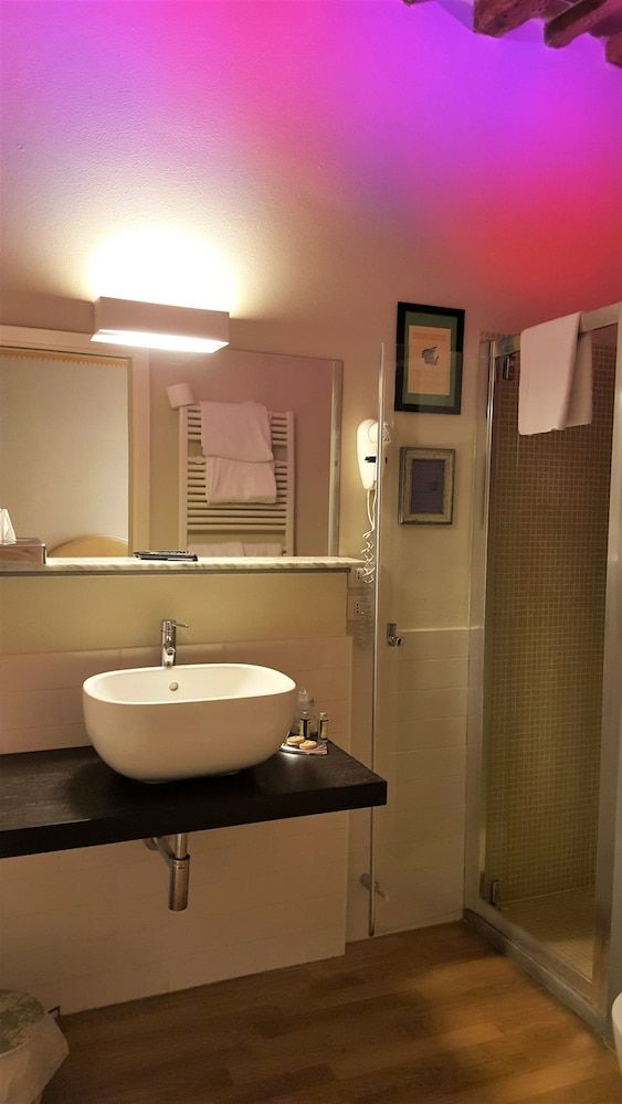 Albergo San Martino Superior Double Room, Jetted Tub 8