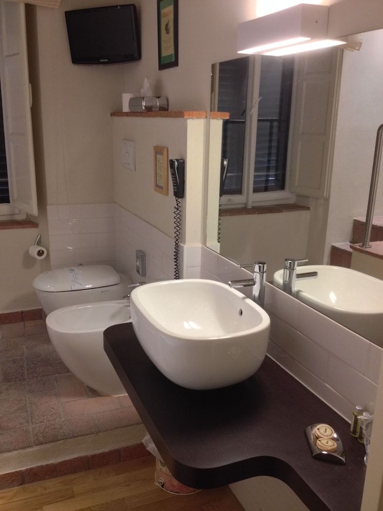 Albergo San Martino Superior Double Room, Jetted Tub 4