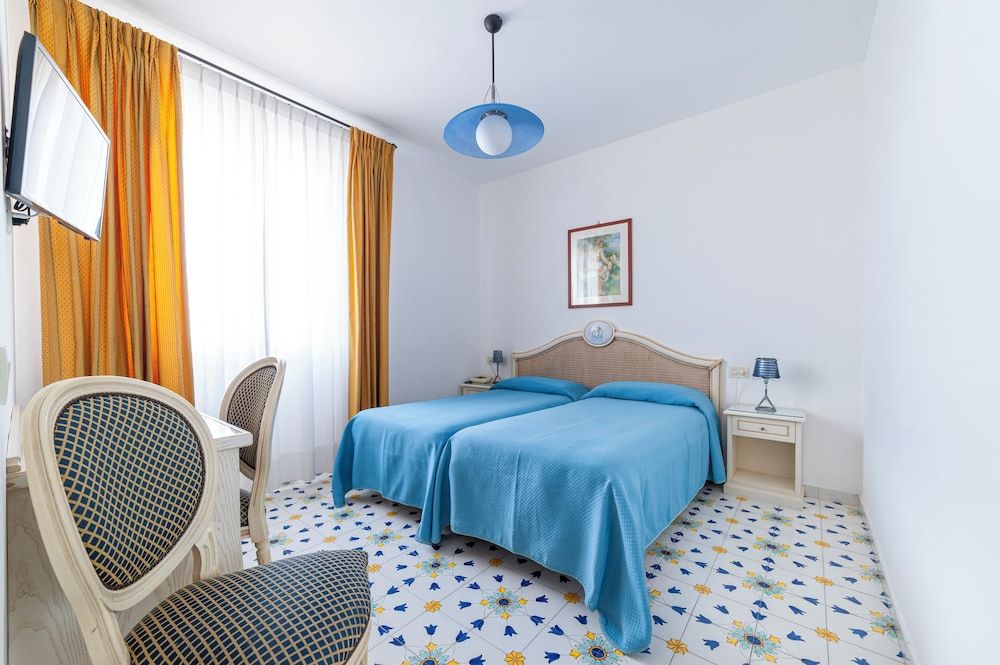 Comfort Room, Sea View