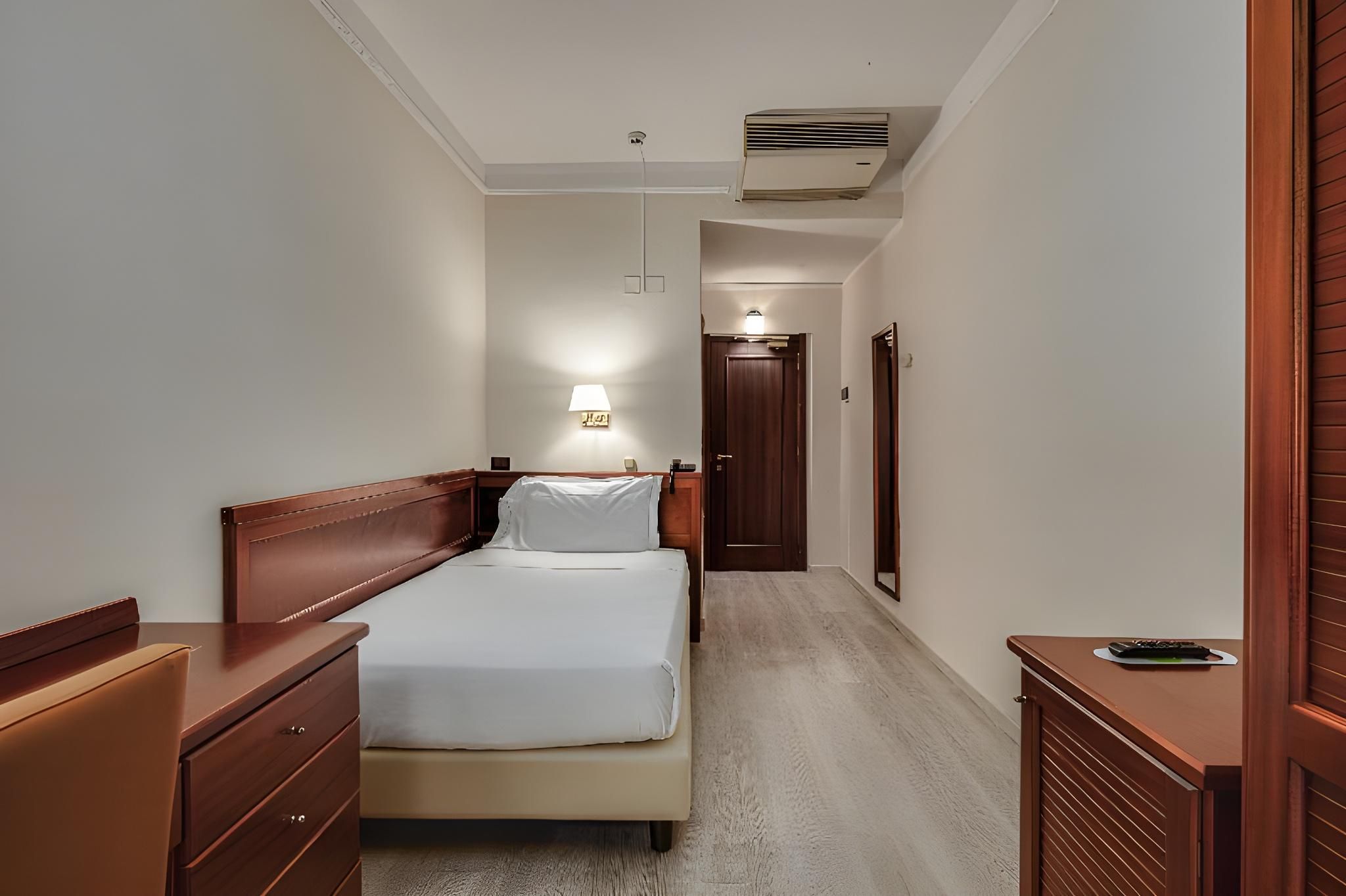 Economy Single Room